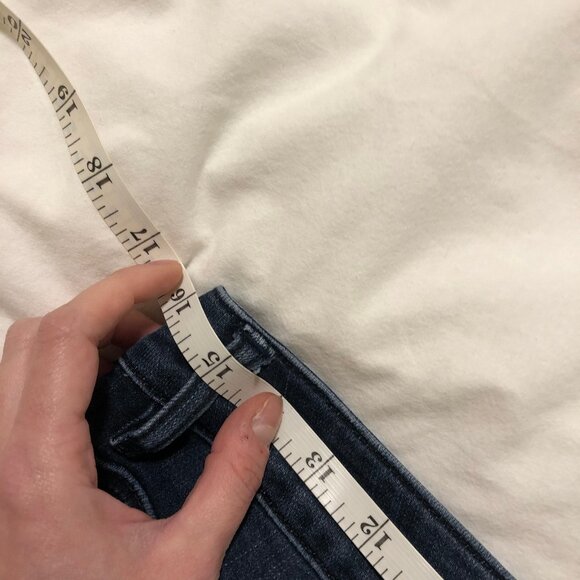 American Eagle Navy Dark Wash Jeans Skinny Stretch Size 8 - Picture 3 of 8